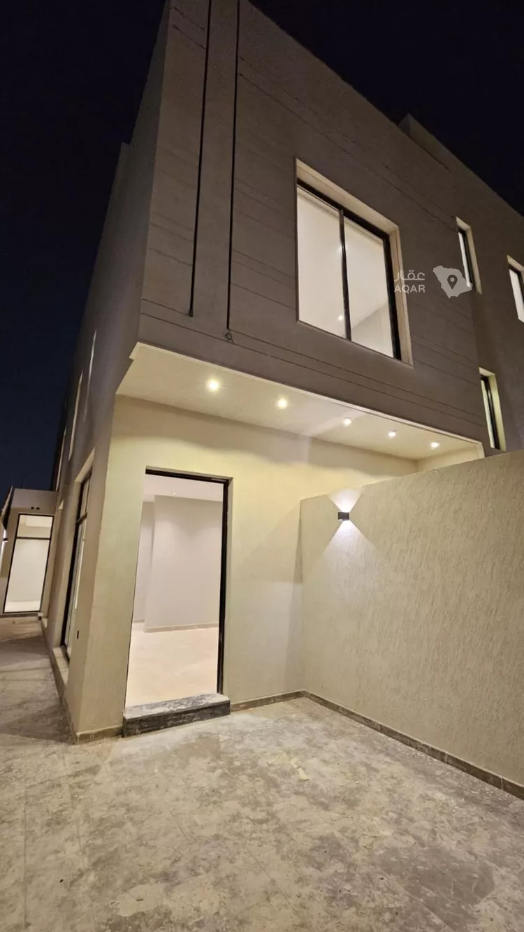 Floor for Sale in Riyadh King Faisal 5