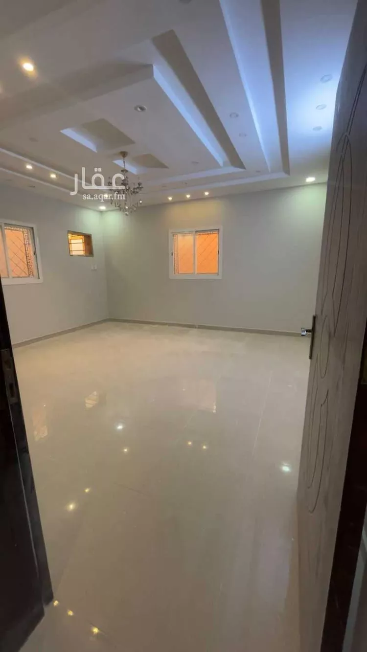 شقة للإيجار في شارع العباس بن حاتم ، حي أم السباع ، الطائف ، الطائف