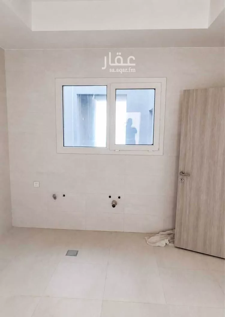 فيلا للبيع في شارع الأساسي , حي مطار الملك خالد الدولي, مدينة الرياض, منطقة الرياض صورة 4