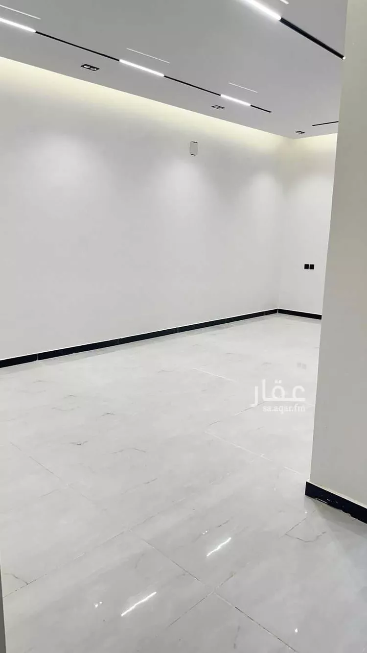 دور للبيع في شارع الكواكب, حي السعادة, مدينة الرياض, منطقة الرياض