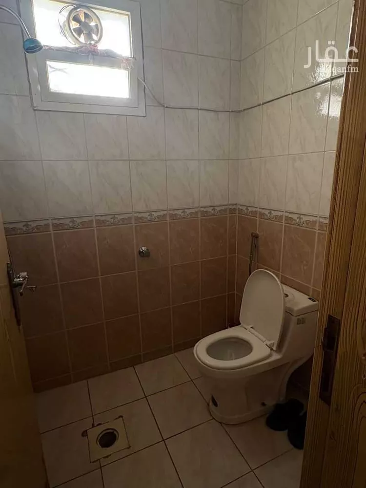 Building for Rent in Riyadh Al Uraija Al Wusta صورة 5