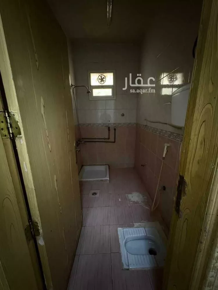 Building for Rent in Riyadh Al Uraija Al Wusta صورة 2