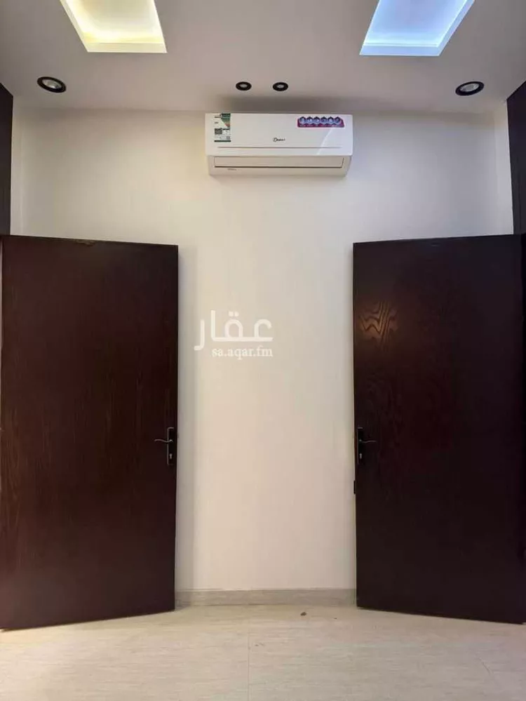 فيلا للإيجار في شارع أبي الحسن الفراتي, حي طويق, مدينة الرياض, منطقة الرياض 8