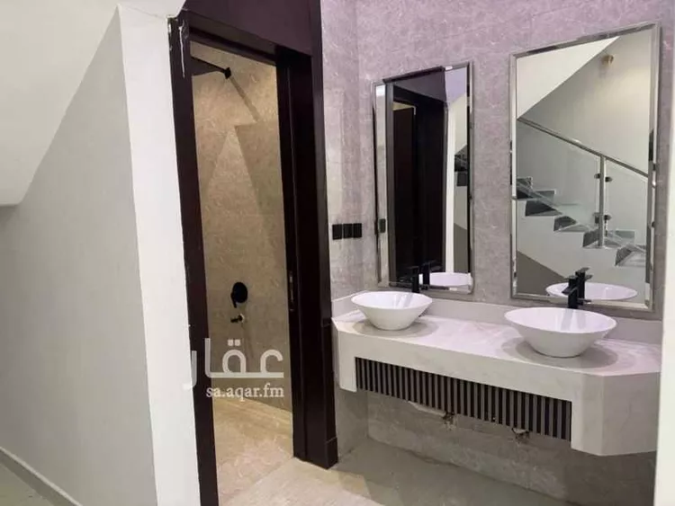 فيلا للإيجار في شارع أبي الحسن الفراتي, حي طويق, مدينة الرياض, منطقة الرياض 10