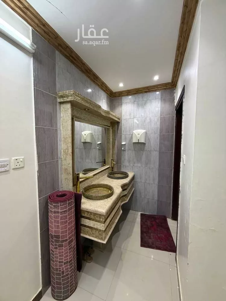 Floor for Sale in Riyadh Ad Dar Al Baida 7