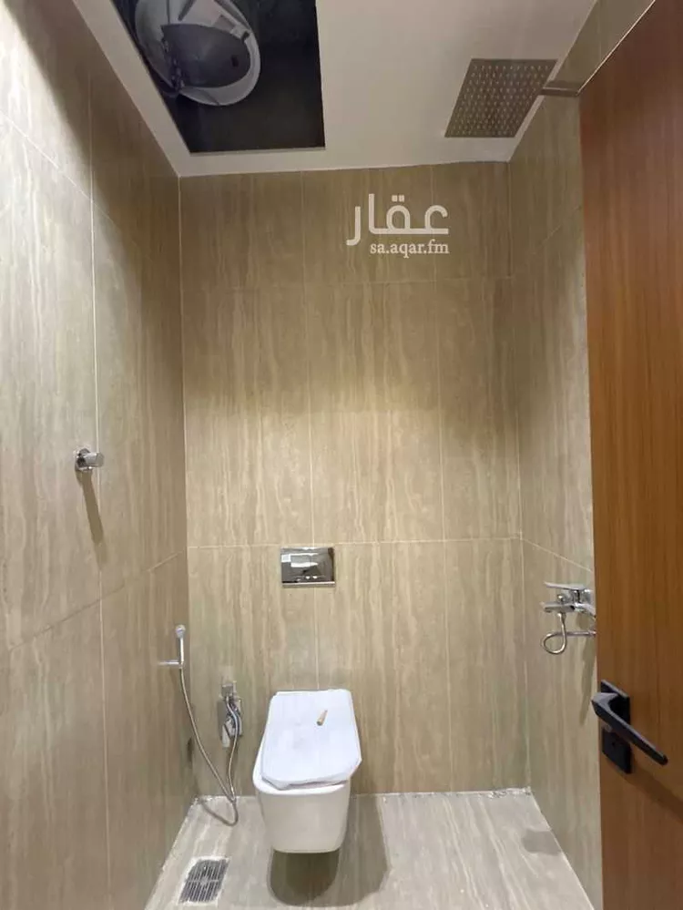 دور للبيع في شارع عبدالعزيز بن محمد الزمزمي, حي طويق, مدينة الرياض, منطقة الرياض 13