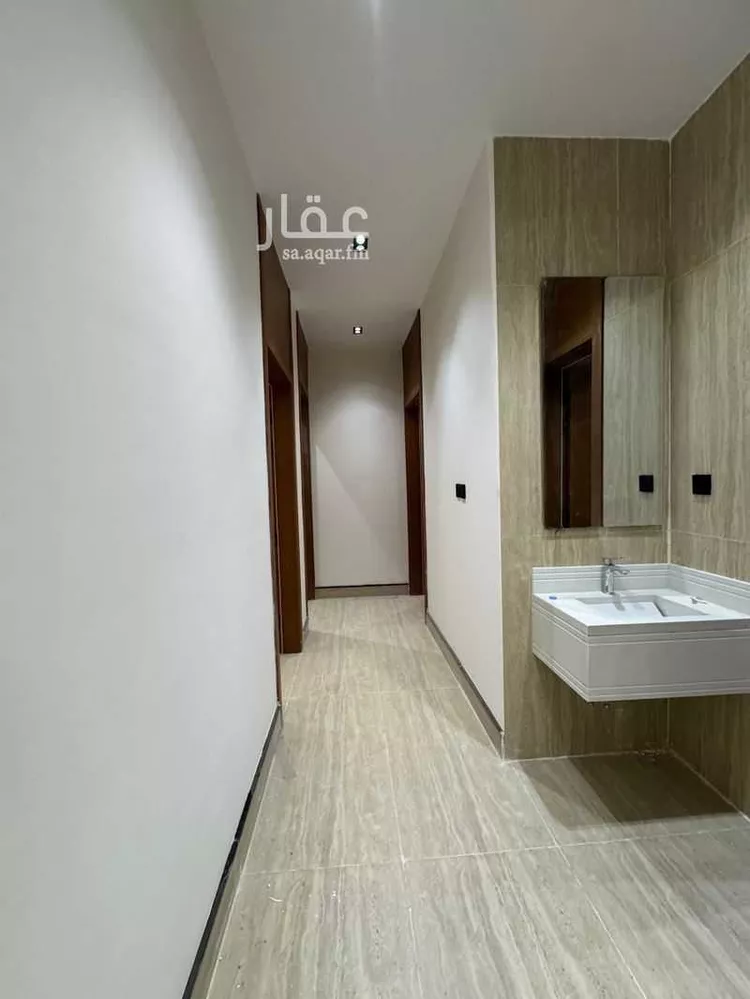 دور للبيع في شارع المنذر بن الزبير, حي طويق, مدينة الرياض, منطقة الرياض صورة 5