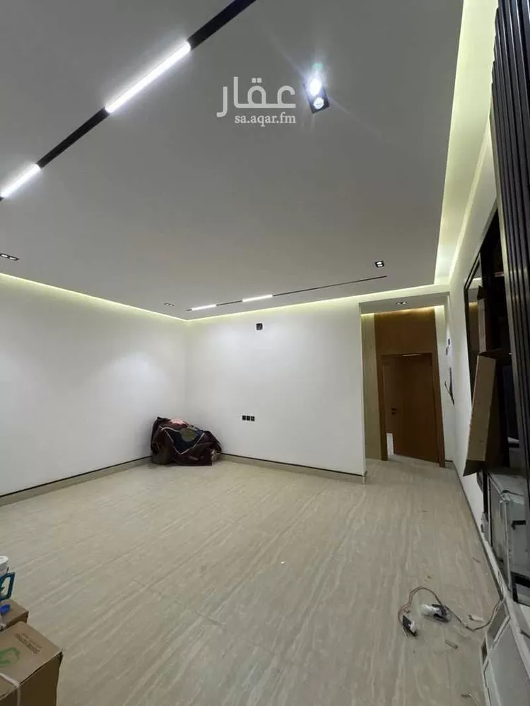 Floor for Sale in Riyadh Tuwaiq صورة 4
