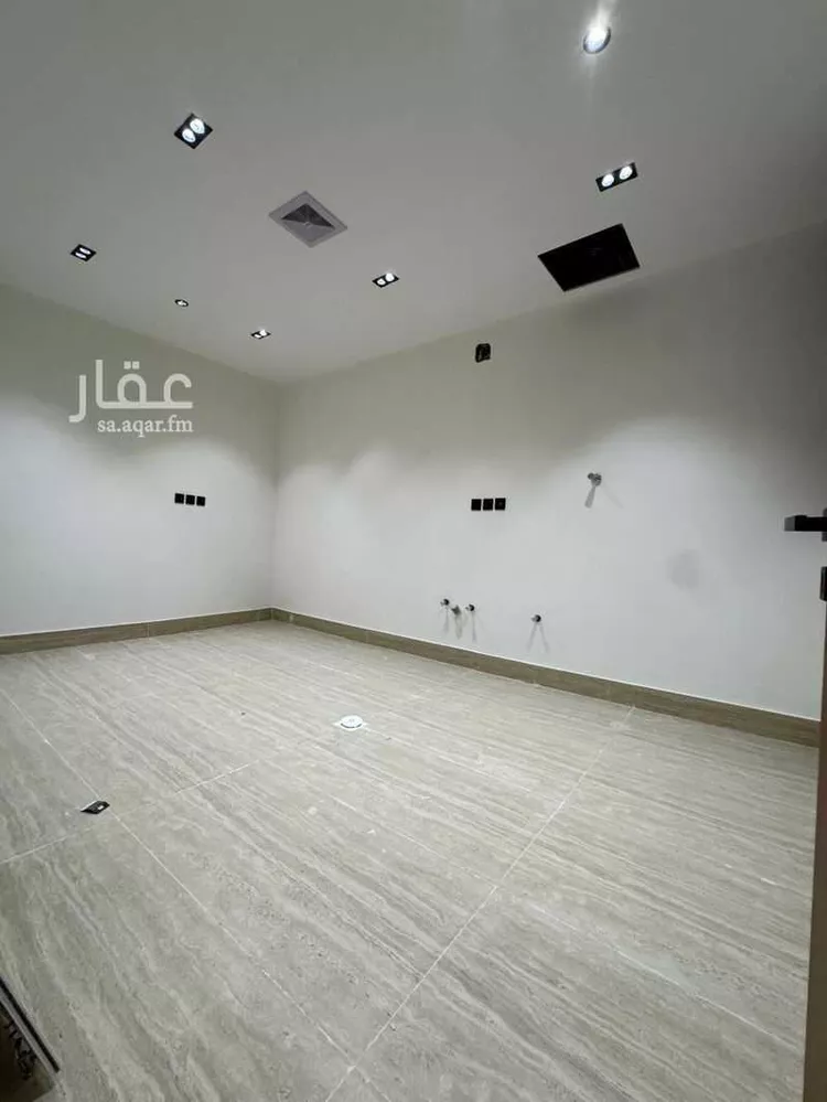 Floor for Sale in Riyadh Tuwaiq صورة 5