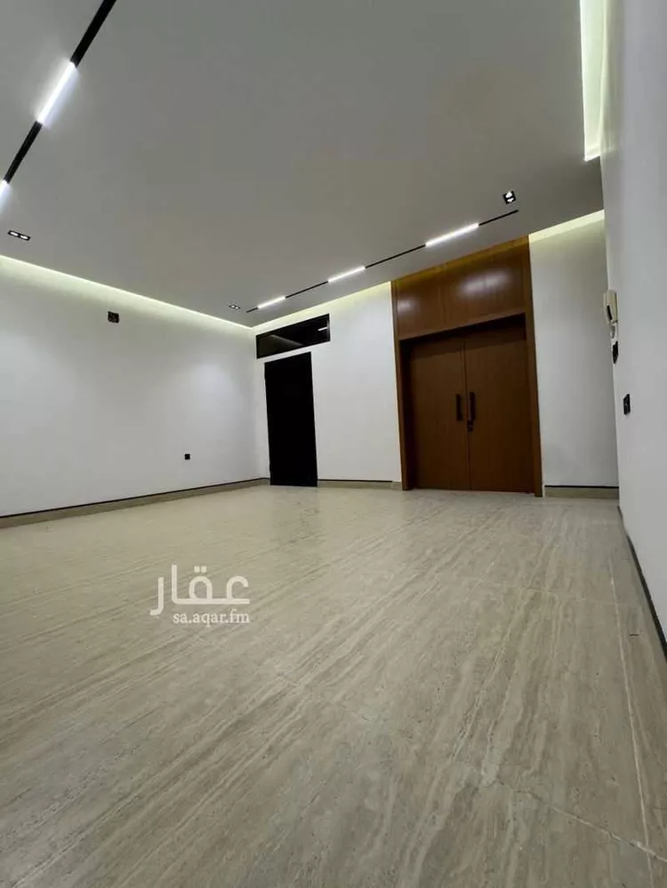 Floor for Sale in Riyadh Tuwaiq 11