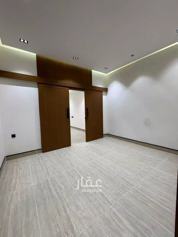 Floor for Sale in Riyadh Tuwaiq صورة 4