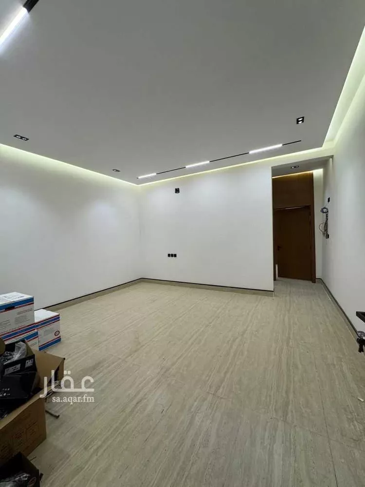 Floor for Sale in Riyadh Tuwaiq صورة 3