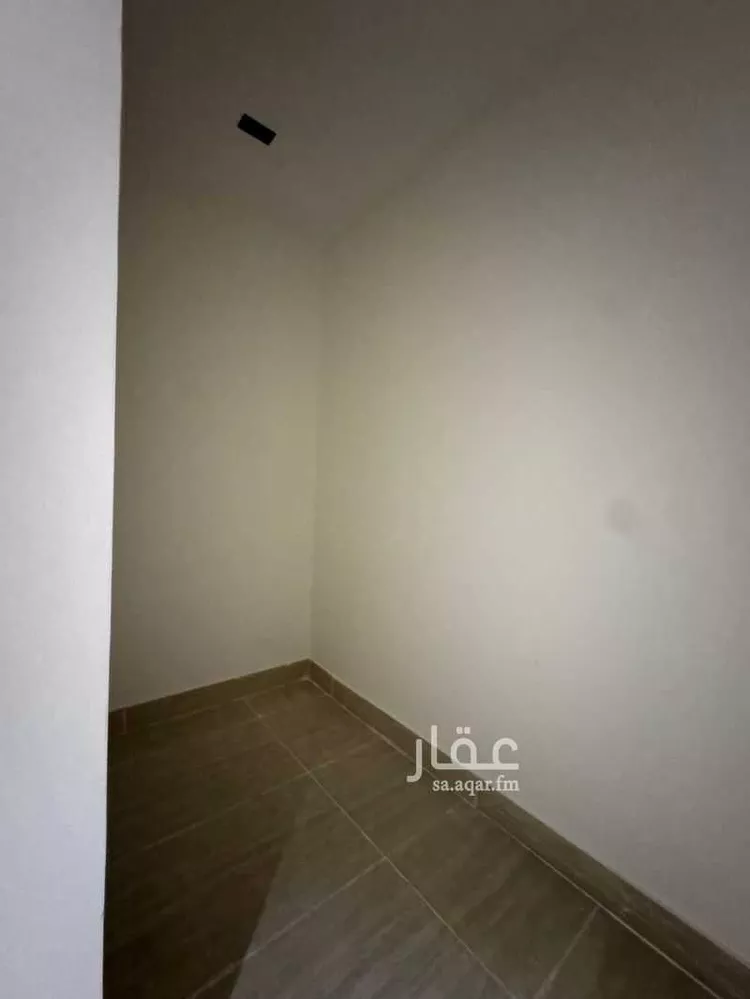 دور للبيع في شارع عبدالعزيز بن محمد الزمزمي, حي طويق, مدينة الرياض, منطقة الرياض 15