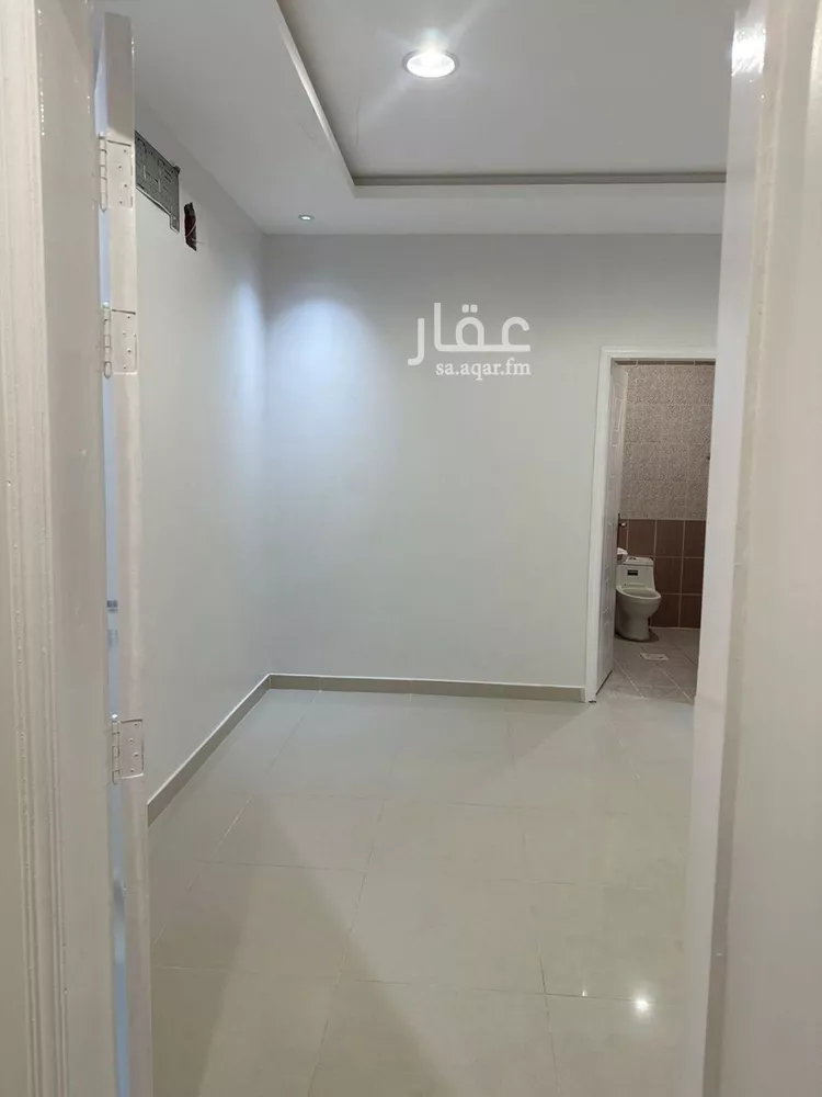 فيلا للإيجار في شارع مبارك الصائغ, حي طويق, مدينة الرياض, منطقة الرياض صورة 5