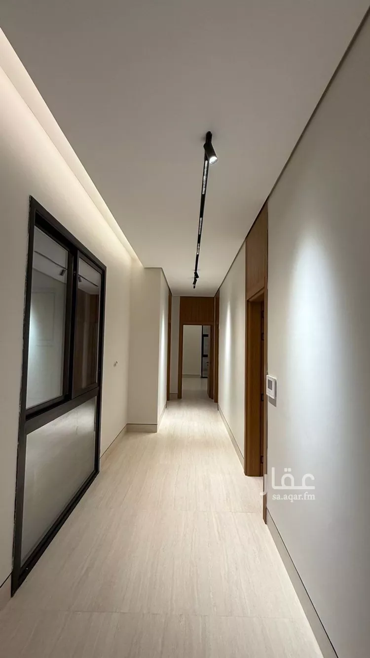 فيلا للبيع في شارع عبدالجبار بن الورد, حي المهدية, مدينة الرياض, منطقة الرياض 21