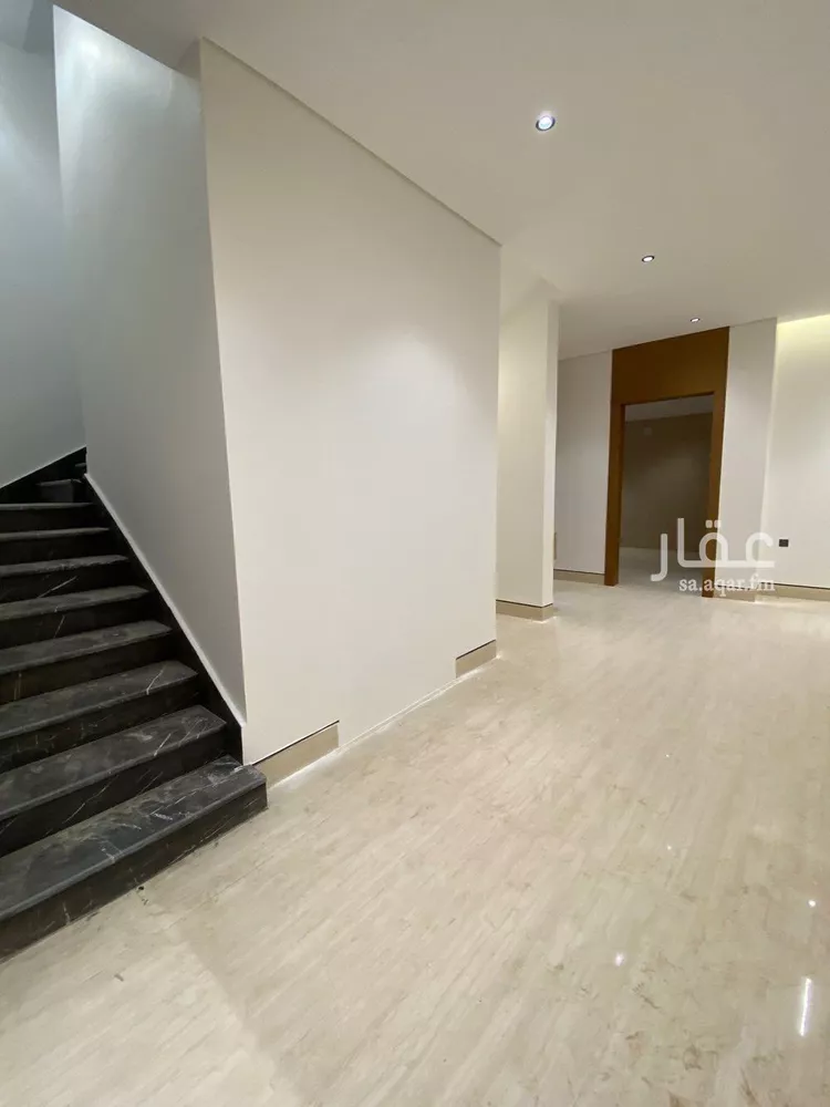 Villa for Sale in Riyadh Al Mahdiyah 13