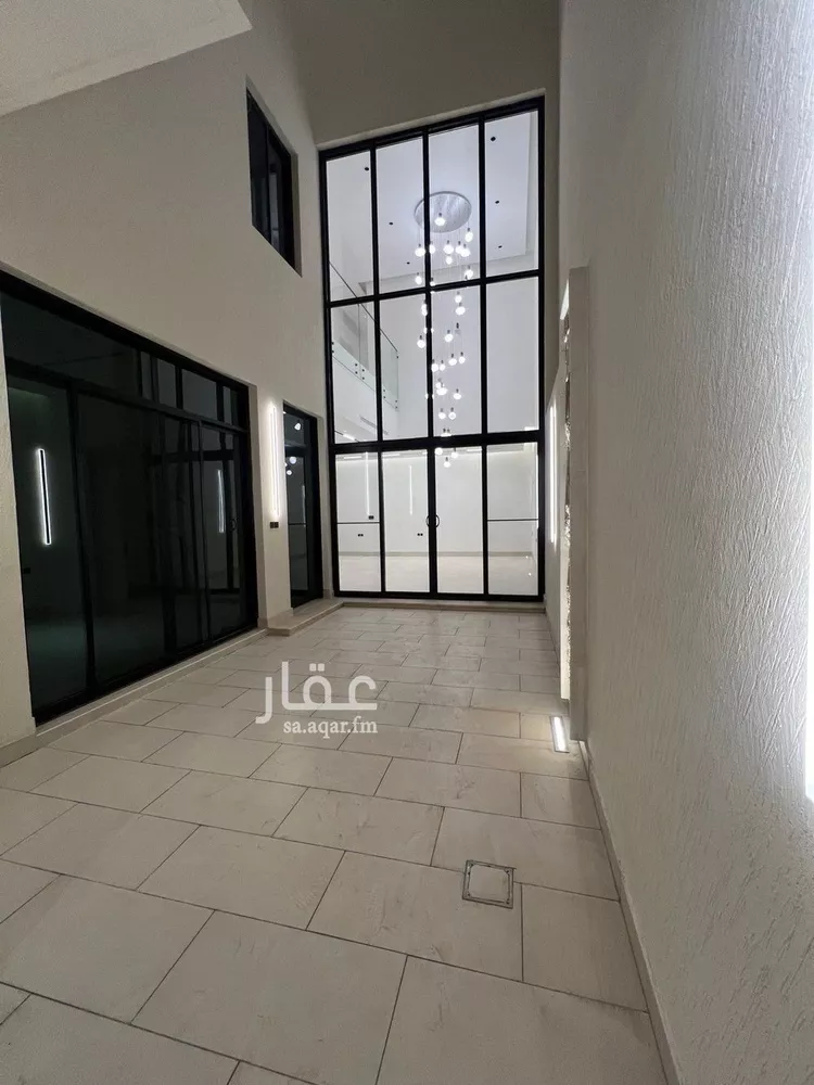 فيلا للبيع في شارع عبدالجبار بن الورد, حي المهدية, مدينة الرياض, منطقة الرياض صورة 2