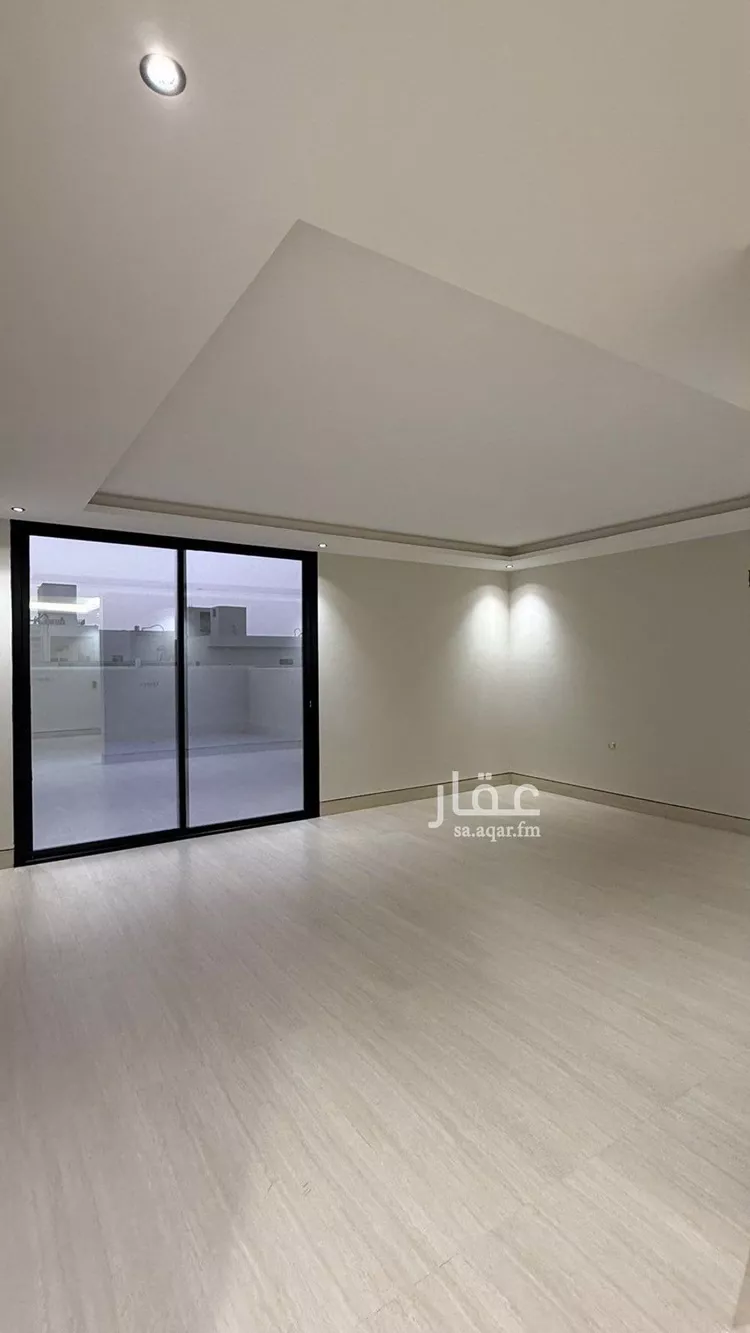 فيلا للبيع في شارع عبدالجبار بن الورد, حي المهدية, مدينة الرياض, منطقة الرياض 26