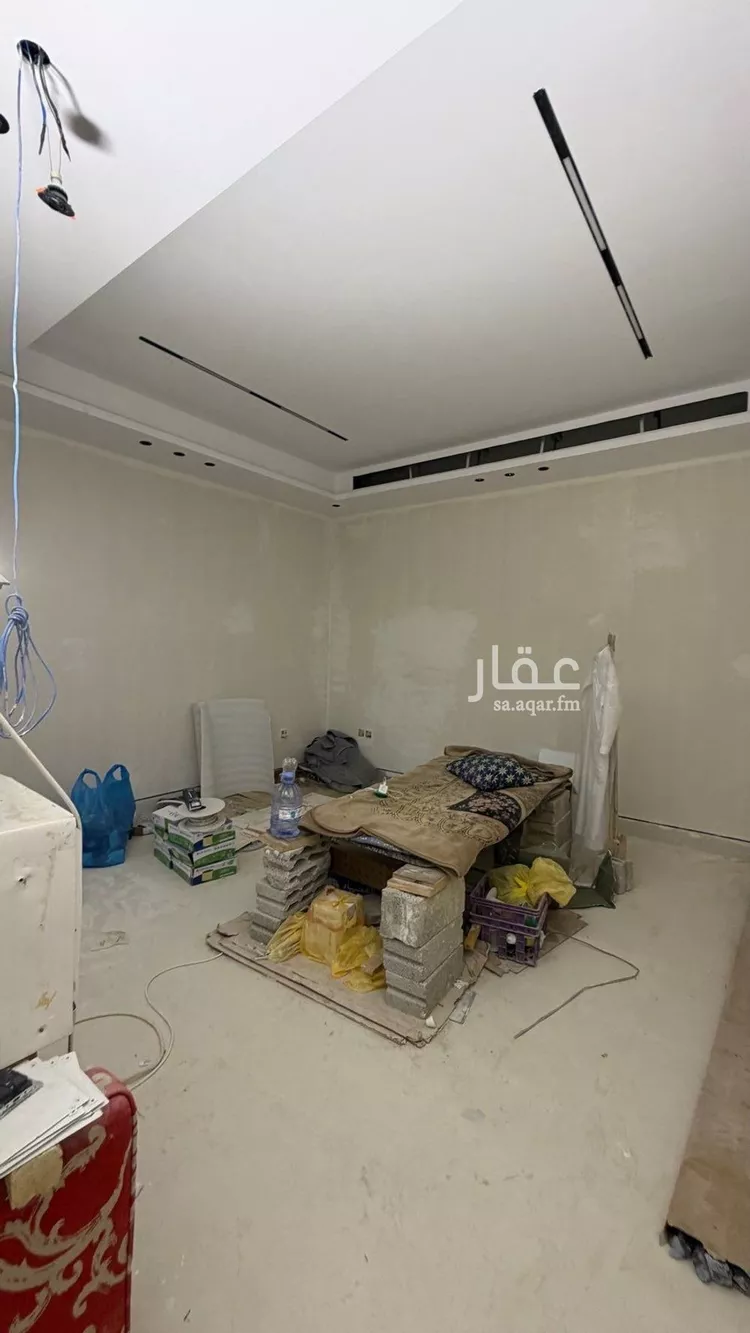 فيلا للبيع في شارع عبدالجبار بن الورد, حي المهدية, مدينة الرياض, منطقة الرياض 17