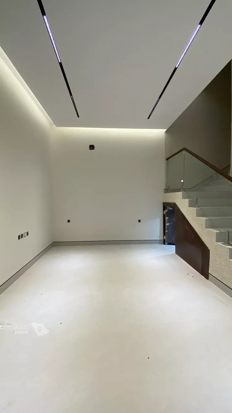 Villa for Sale in Riyadh Al Mahdiyah 6