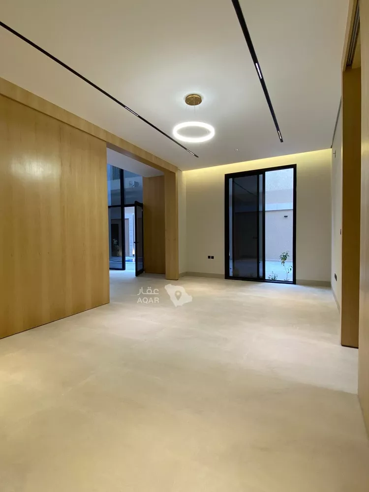 Villa for Sale in Riyadh Al Mahdiyah 14
