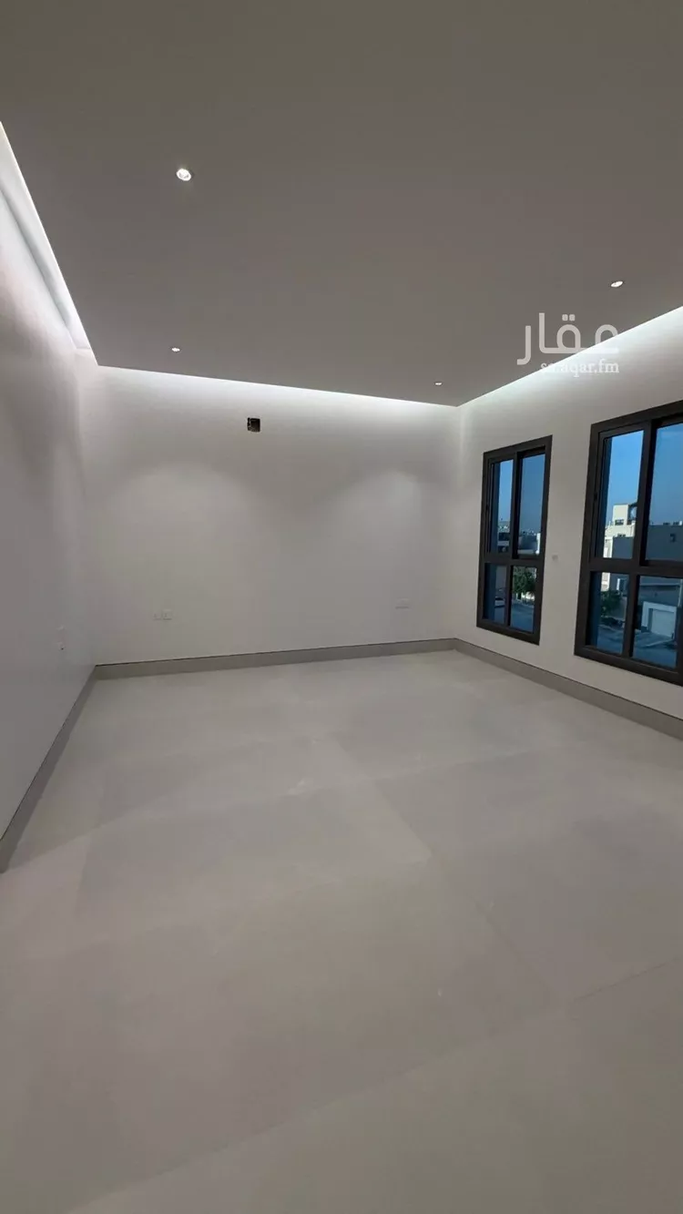 فيلا للبيع في شارع عبدالجبار بن الورد, حي المهدية, مدينة الرياض, منطقة الرياض 13