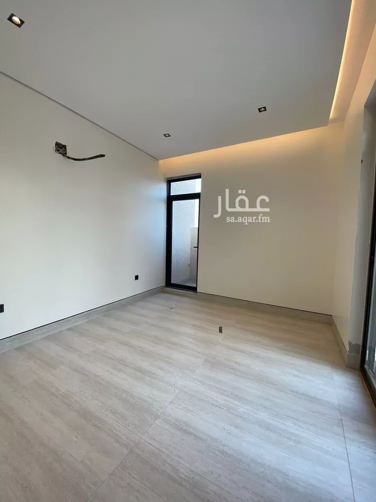 فيلا للبيع في شارع فؤاد محمد عمر توفيق, حي المهدية, مدينة الرياض, منطقة الرياض 14
