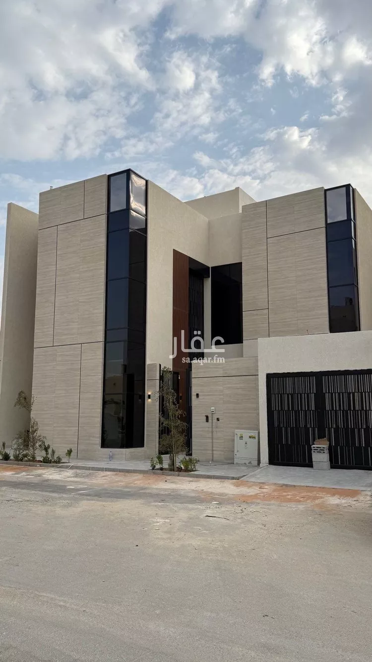 Villa for Sale in Riyadh Al Mahdiyah