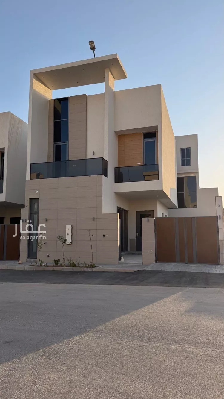 فيلا للبيع في شارع عبدالجبار بن الورد, حي المهدية, مدينة الرياض, منطقة الرياض