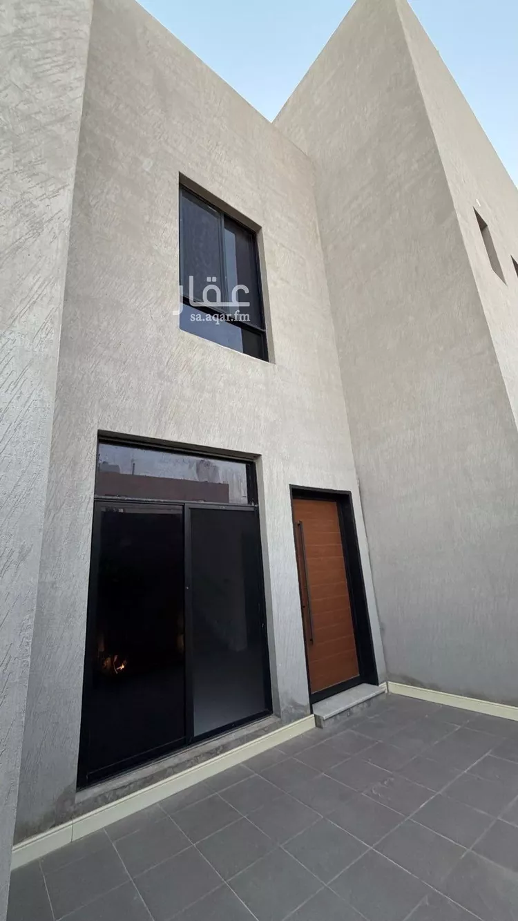 فيلا للبيع في شارع عبدالقادر بن عبدالوارث, حي المهدية, مدينة الرياض, منطقة الرياض 6