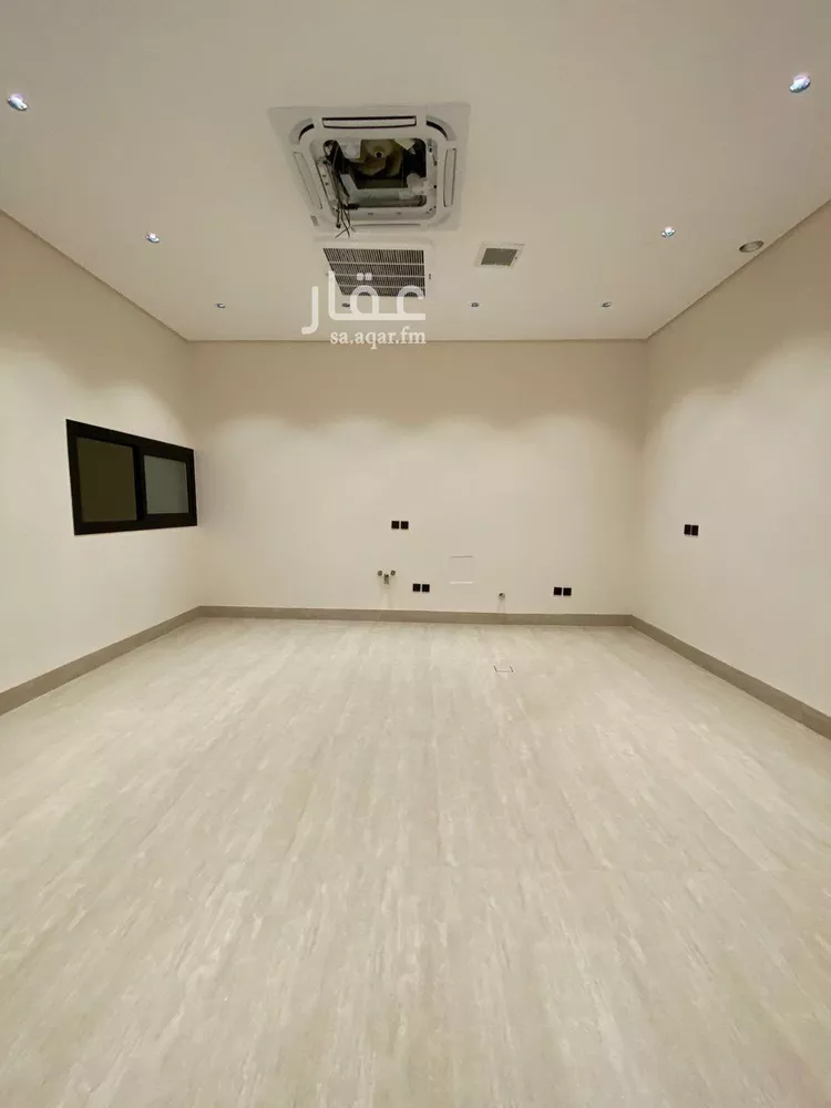 فيلا للبيع في شارع محمد بن زين العابدين, حي المهدية, مدينة الرياض, منطقة الرياض 9