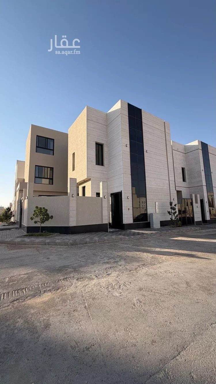 فيلا للبيع في شارع عبدالجبار بن الورد, حي المهدية, مدينة الرياض, منطقة الرياض صورة 3