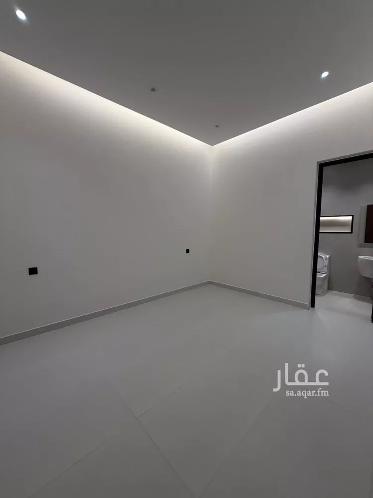 فيلا للبيع في شارع عبدالجبار بن الورد, حي المهدية, مدينة الرياض, منطقة الرياض 18