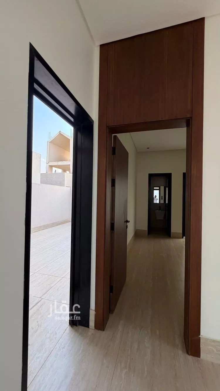فيلا للبيع في شارع عبدالجبار بن الورد, حي المهدية, مدينة الرياض, منطقة الرياض 12