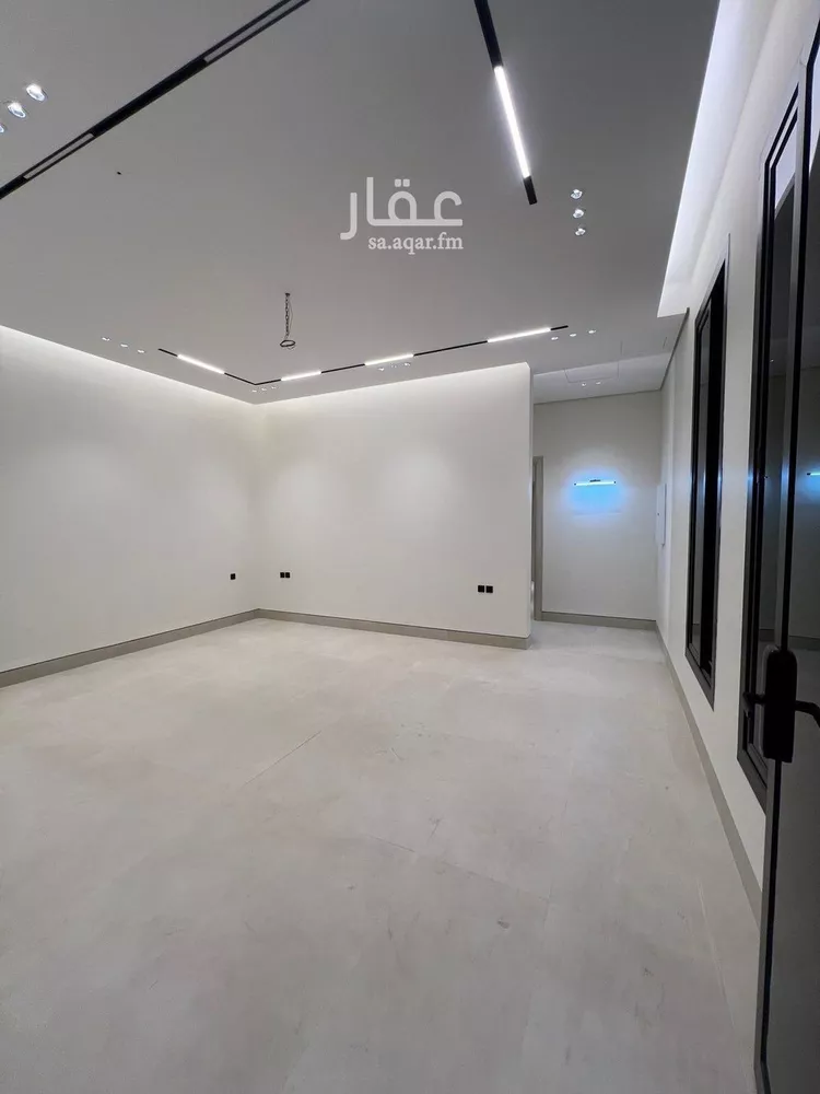 فيلا للبيع في شارع عبدالجبار بن الورد, حي المهدية, مدينة الرياض, منطقة الرياض 7