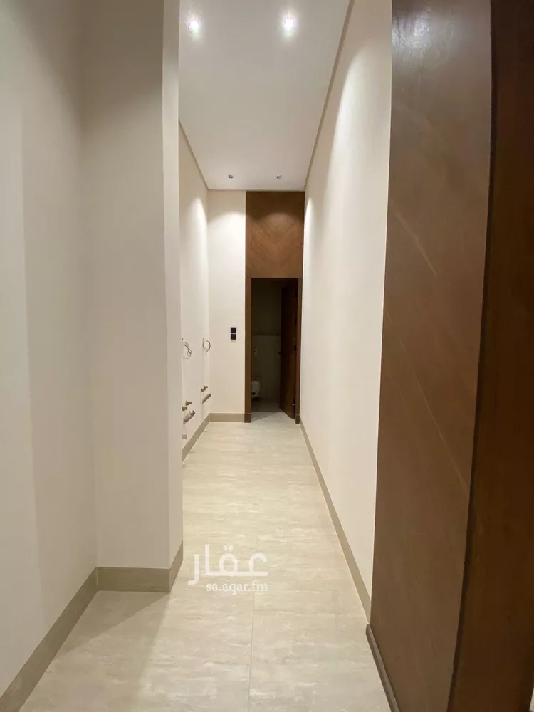 فيلا للبيع في شارع محمد بن زين العابدين, حي المهدية, مدينة الرياض, منطقة الرياض 12