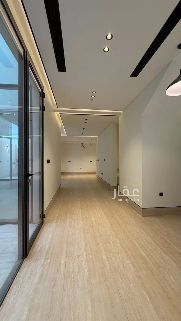 فيلا للبيع في شارع عبدالجبار بن الورد, حي المهدية, مدينة الرياض, منطقة الرياض 7
