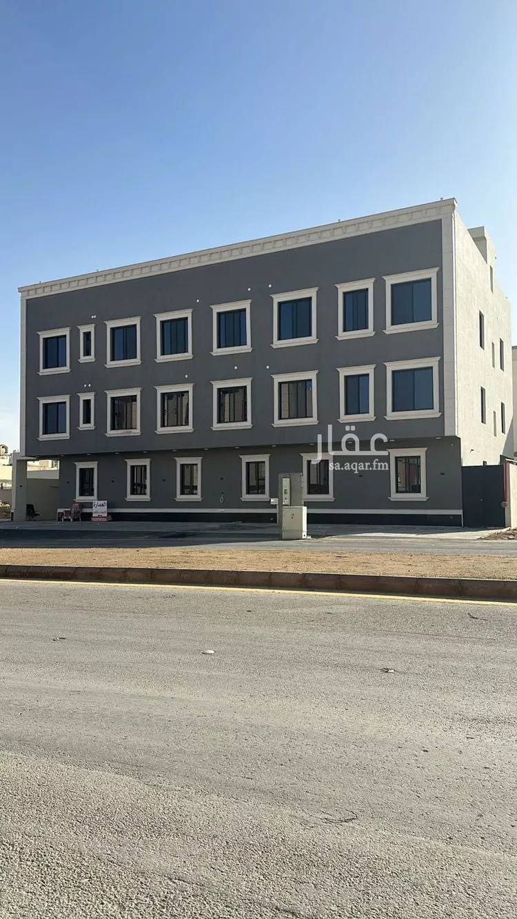 عمارة للبيع في شارع جبل الأرام, حي ظهرة لبن, مدينة الرياض, منطقة الرياض