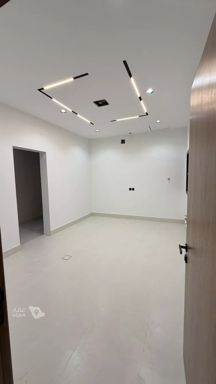 فيلا للبيع في شارع عبدالجبار بن الورد, حي المهدية, مدينة الرياض, منطقة الرياض 15