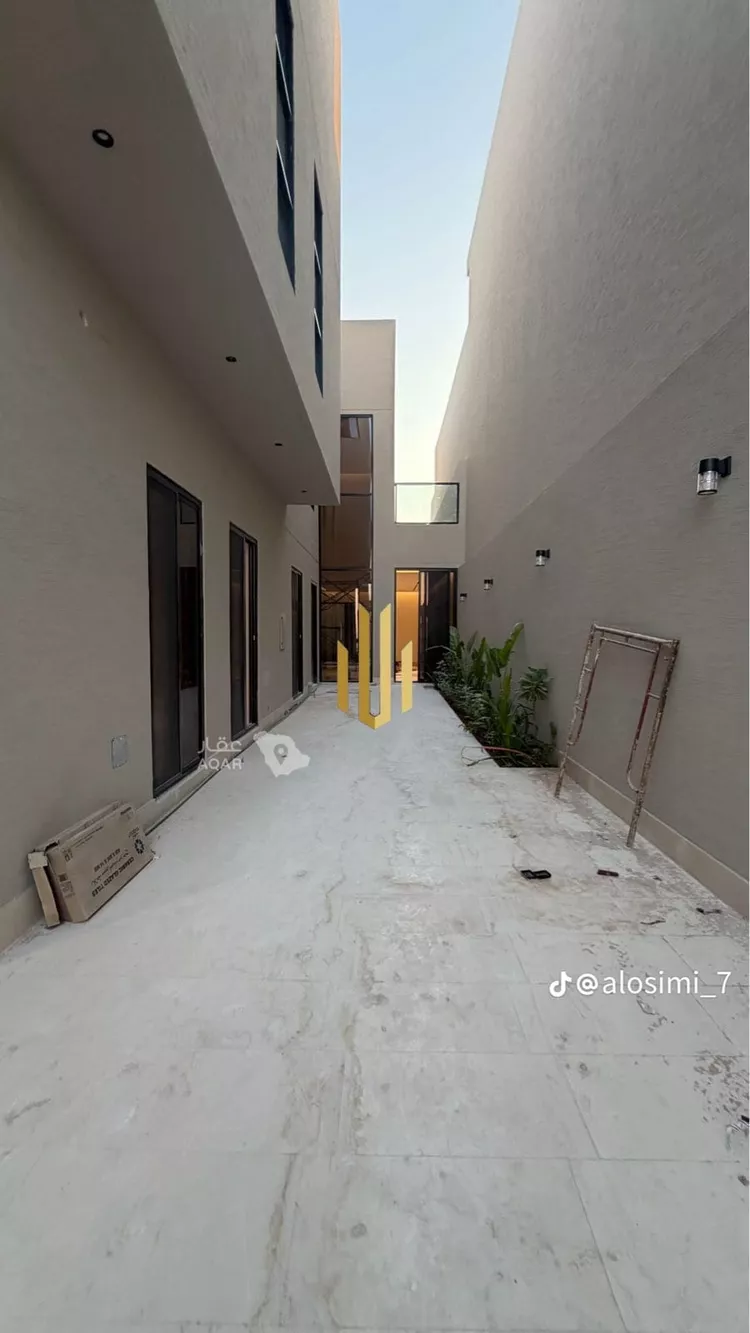 فيلا للبيع في شارع المهدية, حي المهدية, مدينة الرياض, منطقة الرياض