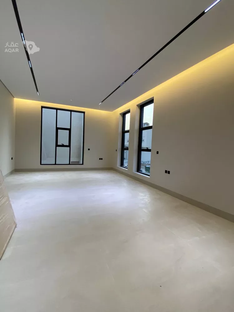 Villa for Sale in Riyadh Al Mahdiyah 15