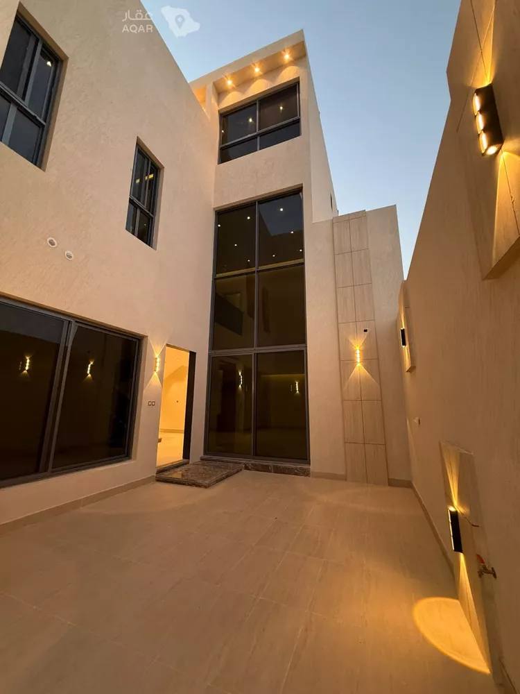 Villa for Sale in Riyadh Al Mahdiyah صورة 5