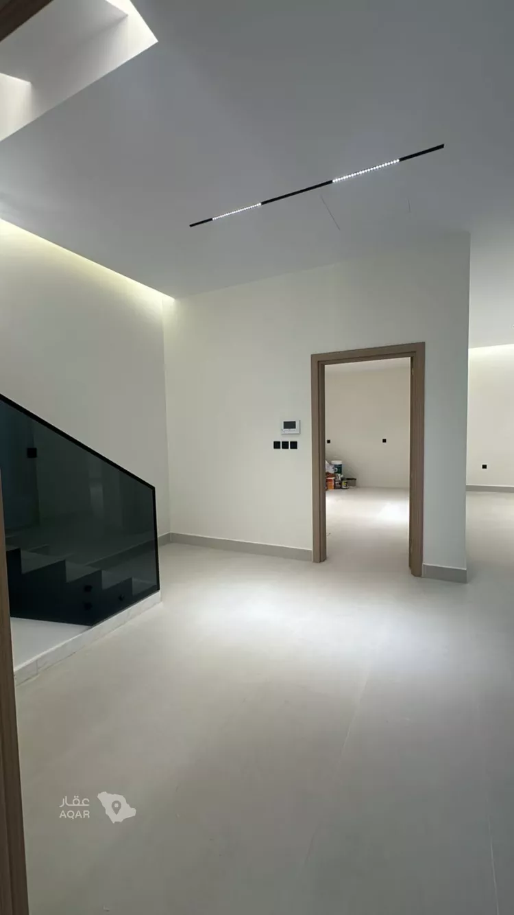 Villa for Sale in Riyadh Al Mahdiyah صورة 5