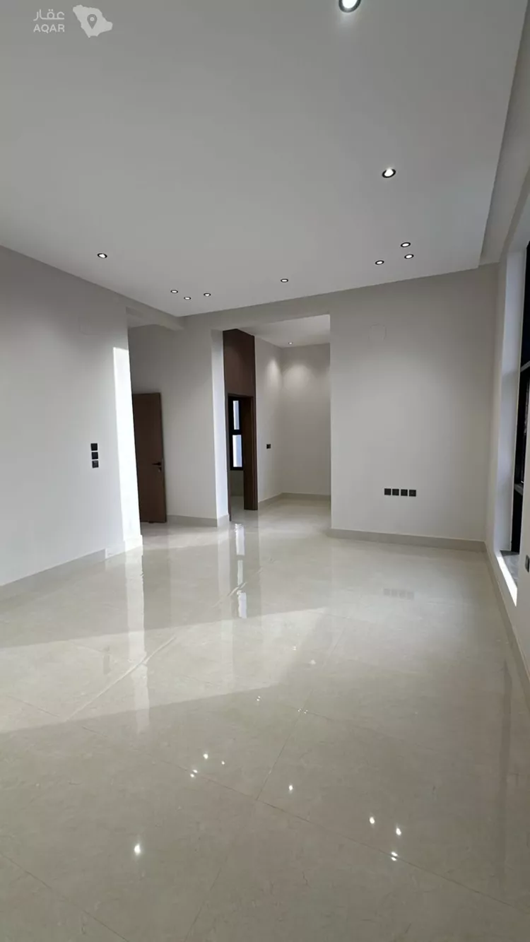 Villa for Sale in Riyadh Al Mahdiyah 8