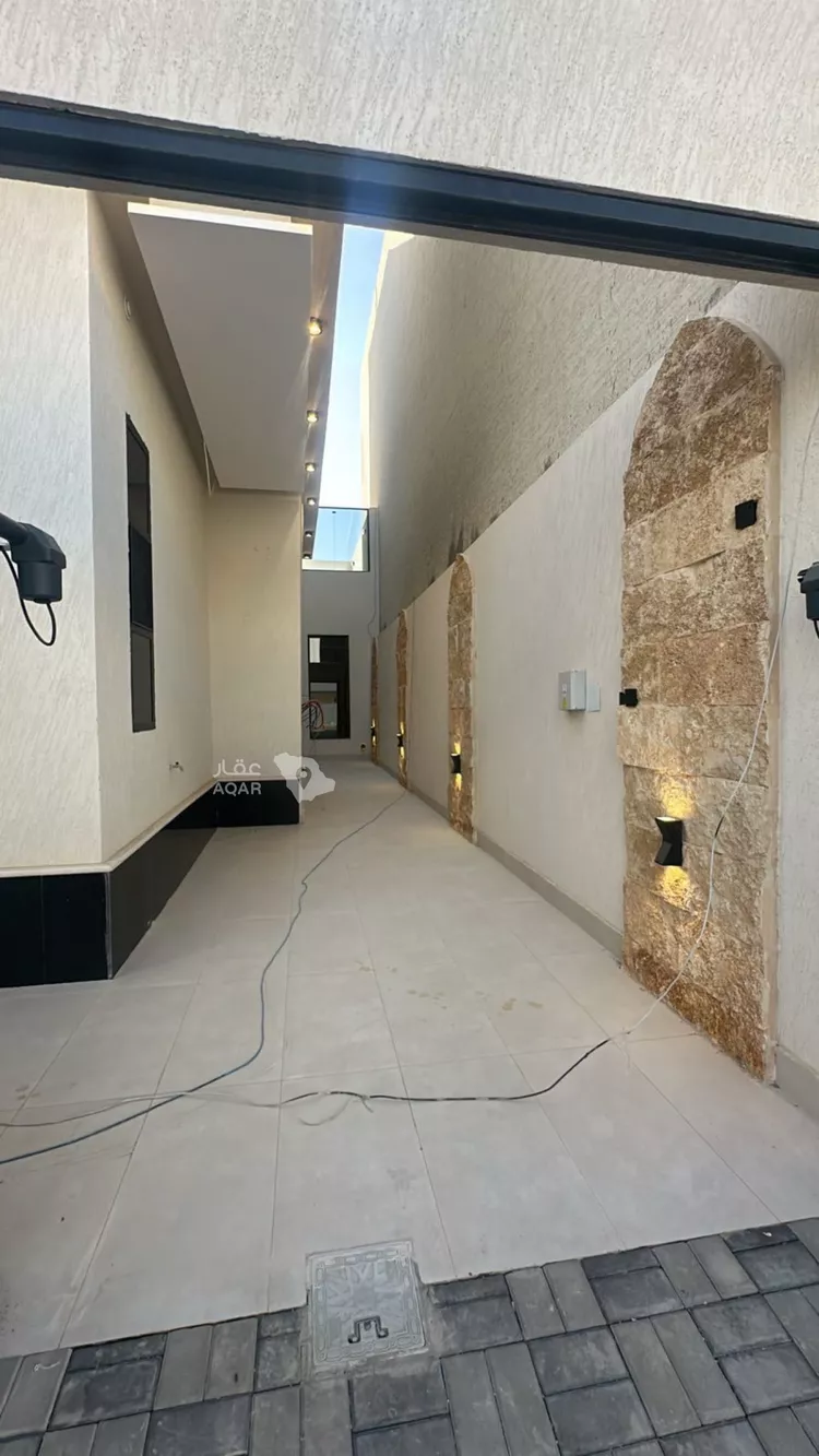 Villa for Sale in Riyadh Al Mahdiyah صورة 2