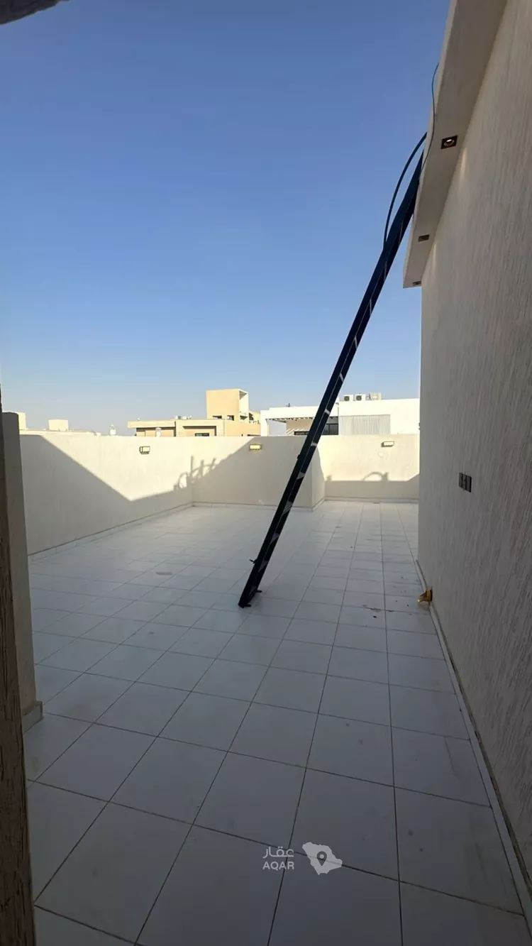 فيلا للبيع في شارع محمد بن أبي بكر القيم, حي المهدية, مدينة الرياض, منطقة الرياض 16