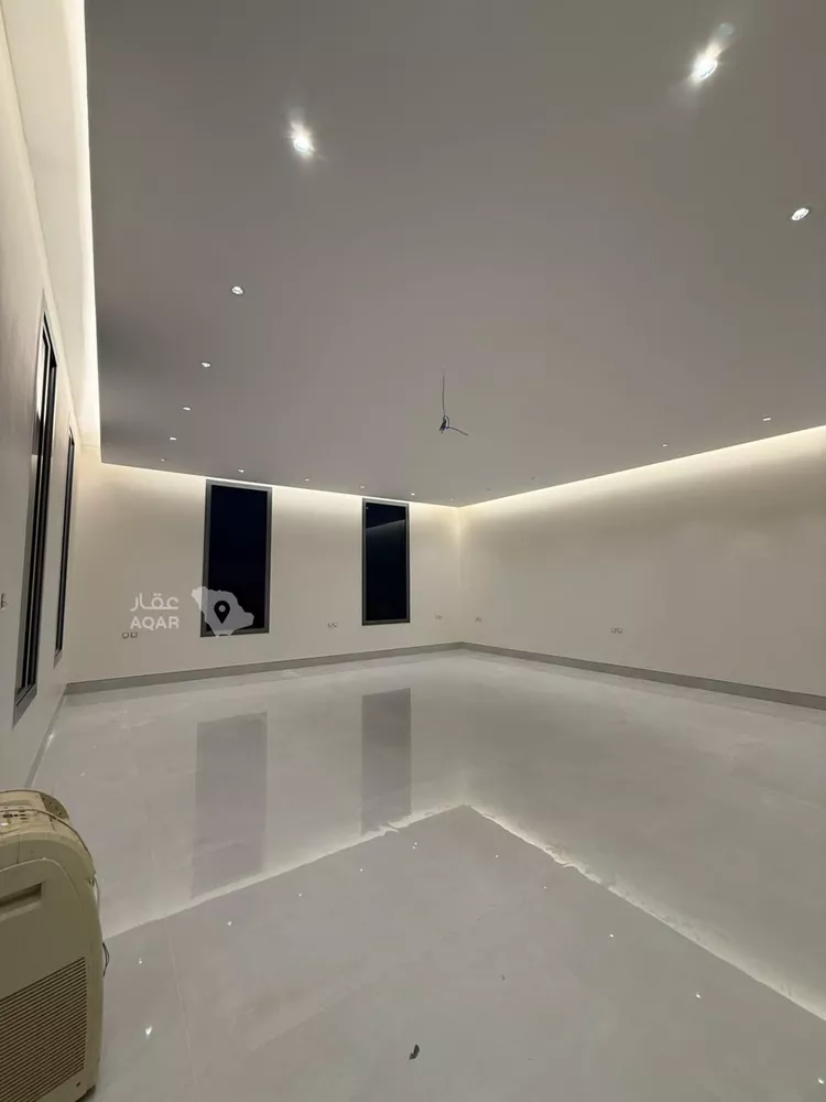 Villa for Sale in Riyadh Al Mahdiyah 6