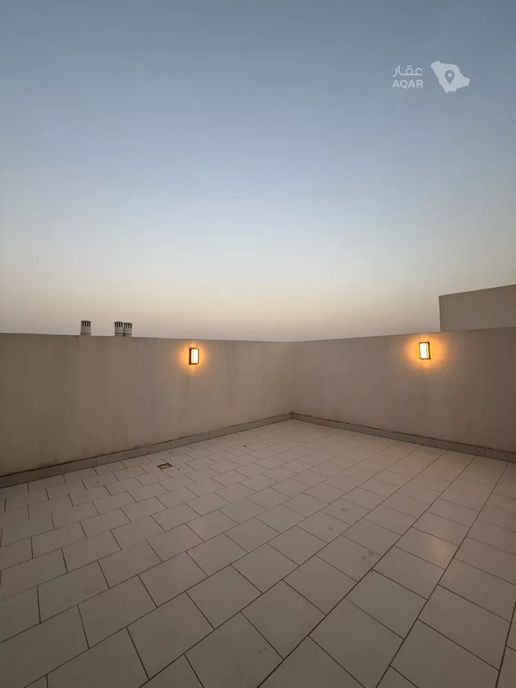 فيلا للبيع في شارع قطب الدين بن السلطان, حي المهدية, مدينة الرياض, منطقة الرياض 24