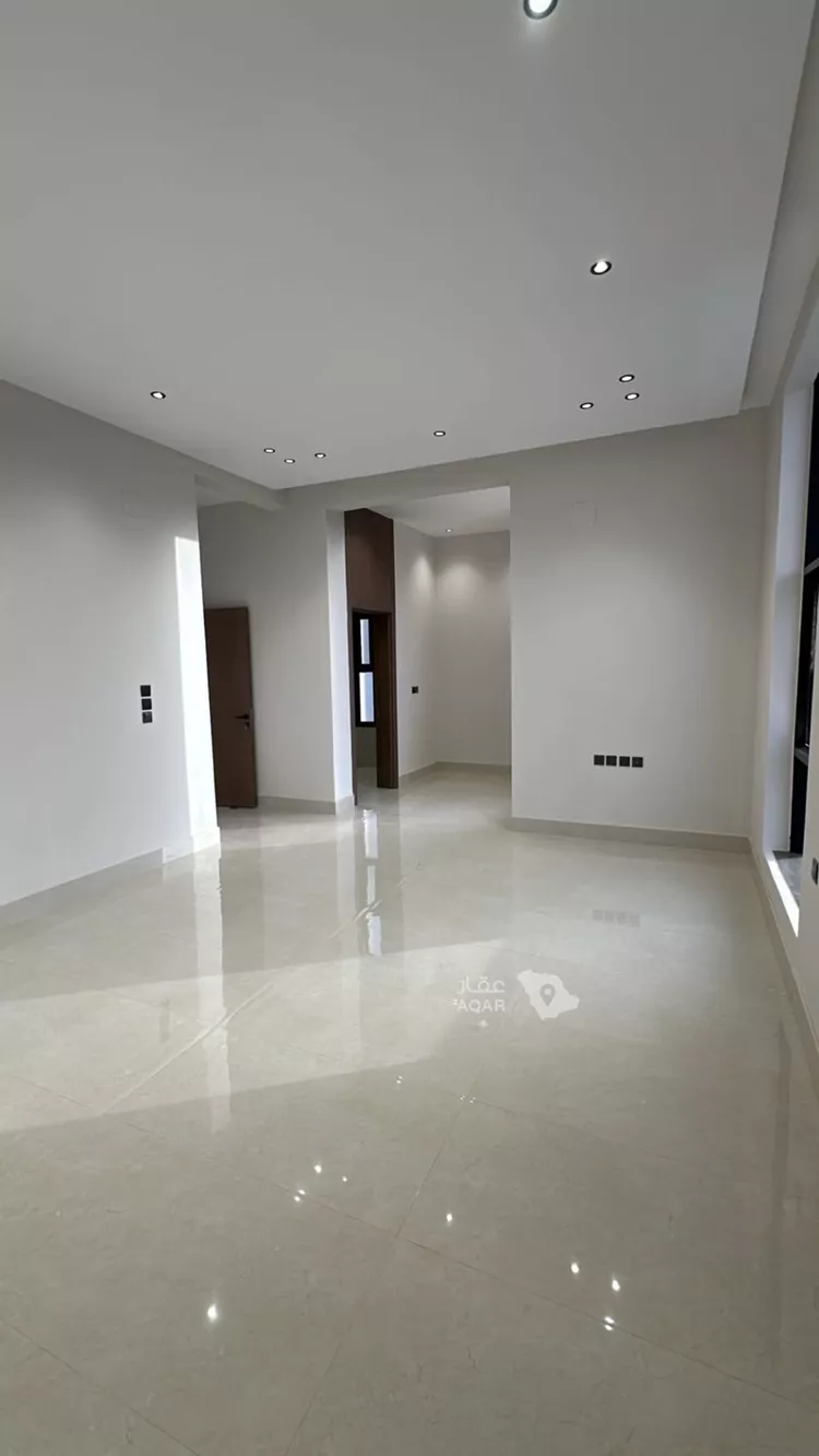Villa for Sale in Riyadh Al Mahdiyah 15