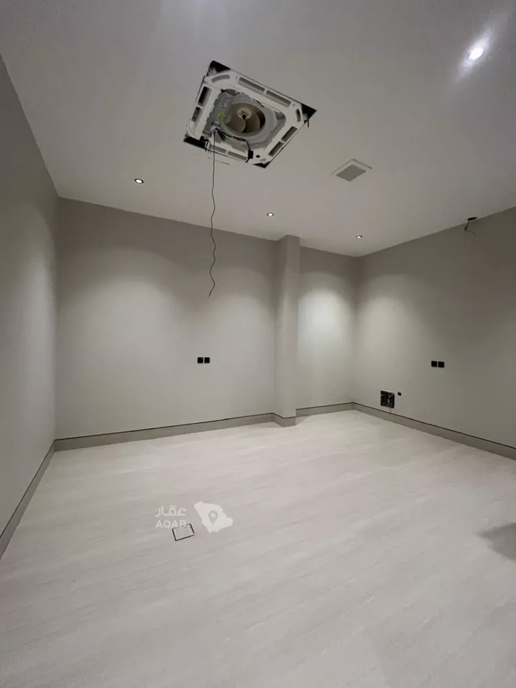 Villa for Sale in Riyadh Al Mahdiyah 24